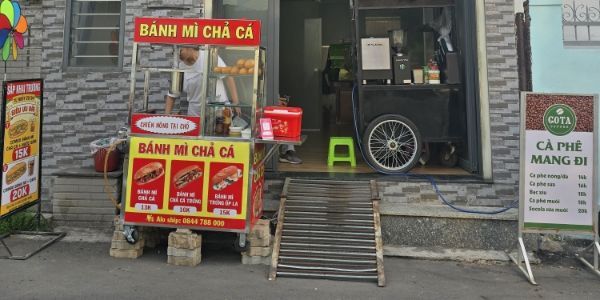 Thế Cua - Vua Cua Cà Mau - Bùi Quốc Khái