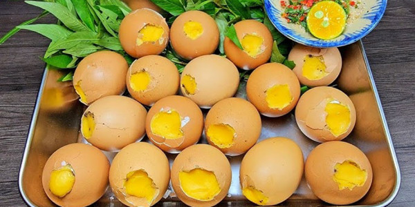 CHẢ LỤI & ĂN VẶT Bạch Tuyết - Nguyễn Huệ