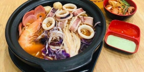 Mì Cay YUMMY - 476 Nguyễn Tri Phương