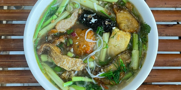 Hà Thành Quán - Bún Chả Hà Nội, Cơm Gà Xé & Cơm Tấm