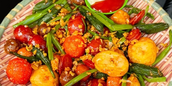 NHÀ ĐẬU - Trà Trái Cây, Trà Sữa & Ăn Vặt - 102 Ngô Mây