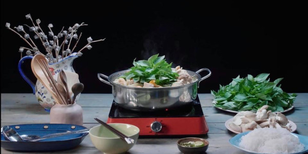 Lẩu Gà Lá É É É Thắng Béo - Long Biên