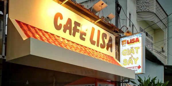 Lisa Cafe