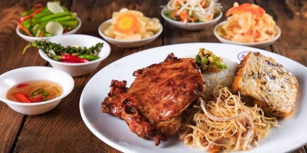 Cơm Tấm Xưa - Vân Canh