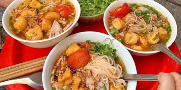 BÚN RIÊU CUA ĐỒNG & BÒ KHO BÁNH MÌ - 89 GIÁP VĂN CƯƠNG