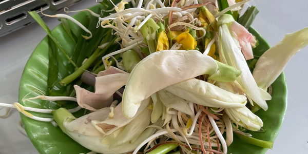Hoàng Long - Cơm Bình Dân - Phùng Văn Cung