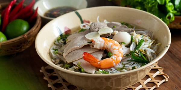 Hủ Tiếu, Bánh Canh & Bún Mọc Bà Tuyết - Lý Thái Tổ