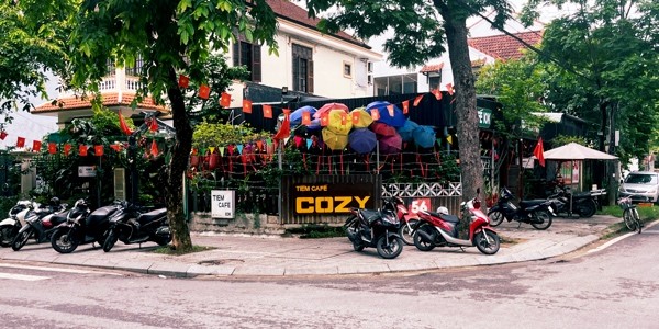 Tiệm Cafe Cozy - Cafe 10K - 56 Hoàng Văn Thụ