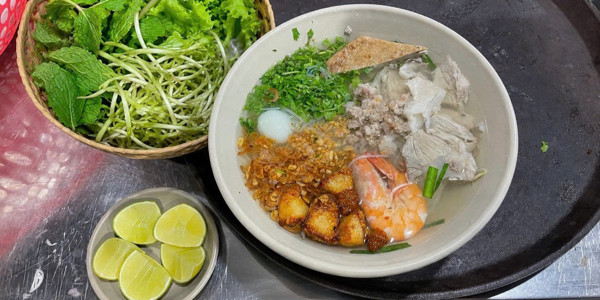 Hủ Tiếu Quán - Hủ Tiếu Sài Gòn & Bánh Canh Cá Lóc - 6 Phạm Ngọc Thạch