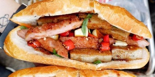 Bánh Mì Chả Cá & Ăn Vặt - Cô Tám