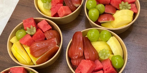 Chuối Fruit Box - Trái Cây Gọt Sẵn Tươi Mát, Hoa Quả Dầm & Nước Ép