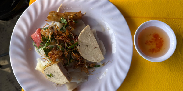 Bánh Cuốn Nóng Hà Nội - Trương Vĩnh Nguyên