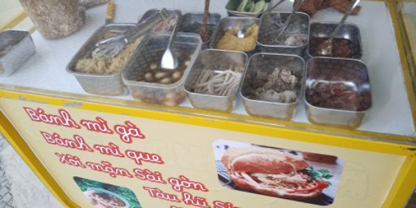 XÔI MẶN SÀI GÒN - BÁNH MỲ GÀ - 74 TRẦN QUANG KHẢI