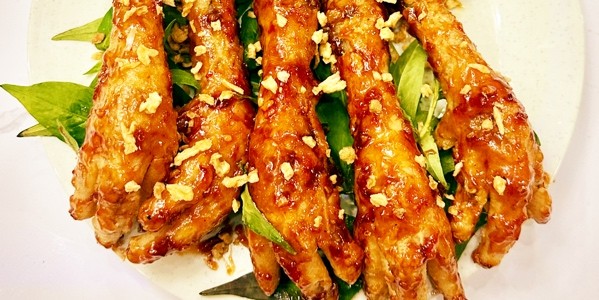 Trà, Bánh & Ăn Vặt SUPARK - 30 Tháng 4