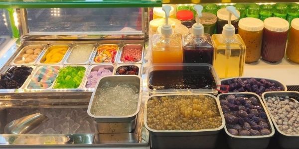 Tiệm Trà Cô Chi - Bình Đáng