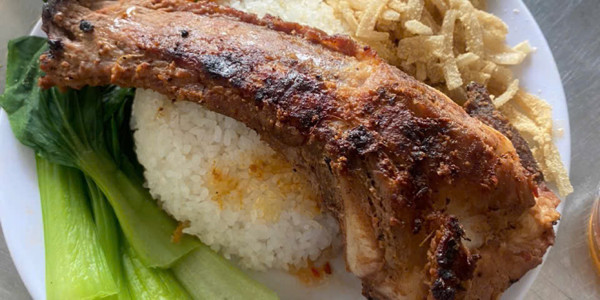 TIỆM MINH PHƯƠNG - CƠM SƯỜN NƯỚNG & BƠ GIÀ DỪA NON - CHÙA BỘC