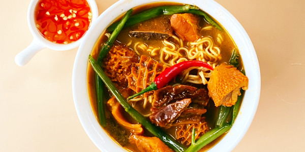 Phá Lấu Bò A Mỵ