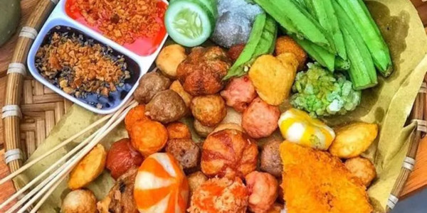 Ăn Vặt & Cá Viên Chiên - Bé Ròm - Huỳnh Thiện Lộc