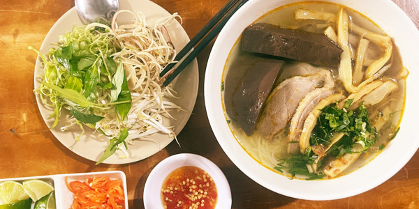 Bún Măng Vịt Cô Hằng