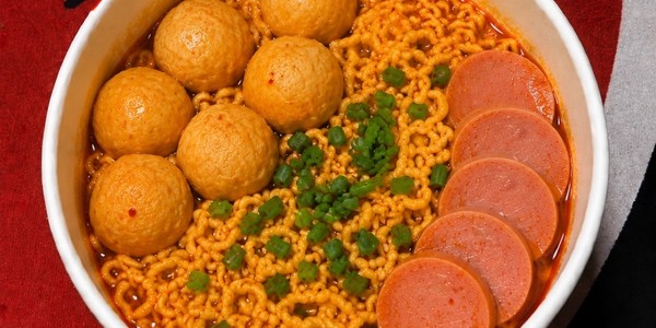 Tiệm Nhà Bảnh - Mỳ Cay & Trà Sữa - Đường Z115