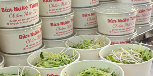 Chấm Một Cái - Bún Nước Tương - Nguyễn Thị Minh Khai