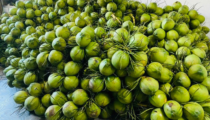 Nước Dừa Tươi - Nguyễn Thị Minh Khai