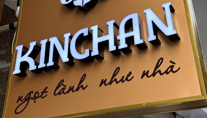 KINCHAN - Tiệm Chè & Bánh  - 615A Lý Bôn 