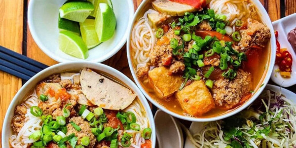 QUÁN 999 PHỞ BÒ TƯƠI HÀ NỘI - PHỞ, BÚN & MIẾN - Bùi Văn Hoà