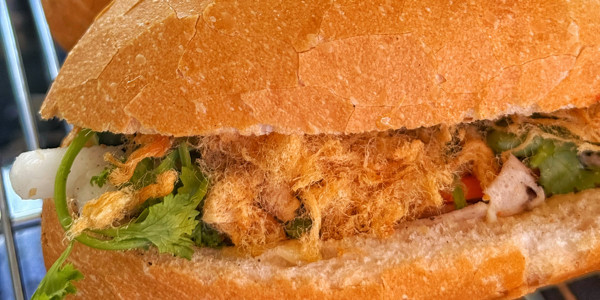 Pi.baf - Bánh Mì & Cà Phê