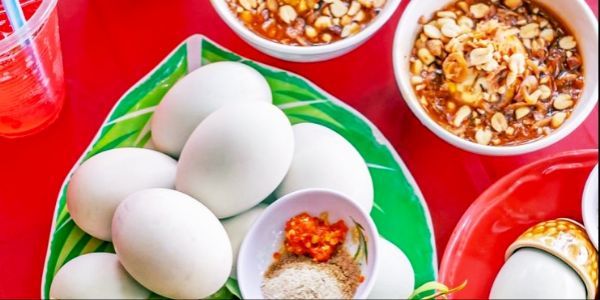Ốc, Hột Vịt Lộn & Ăn Vặt Cô Huệ 2 - Nguyễn Oanh