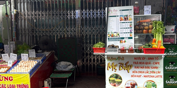 Tiệm Trà Mẹ Bắp - Phố Công Nhân