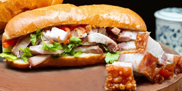 Cà Phê Và Bánh Mì Heo Quay - 474 Tôn Đản