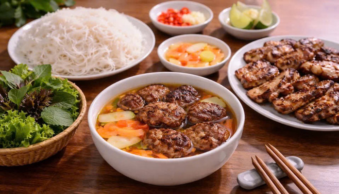 Bún Chả Cô Thuỷ - Nguyễn Khoái