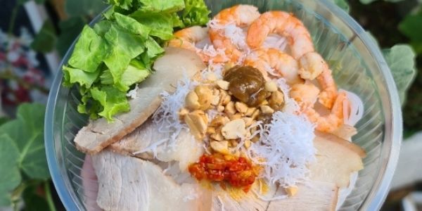 Bếp Nhà Ngân - Bún Gỏi Dà, Bún Mắm Nêm & Bún Nước Tương