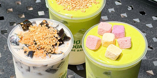 Bơ Già Dừa Non - Bé Bán Bơ