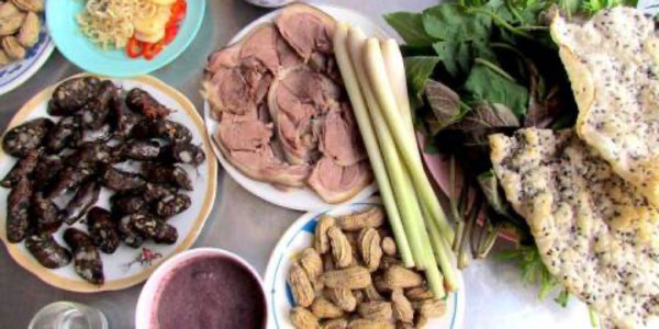 Anh Em Quán - 162 Hồng Đô
