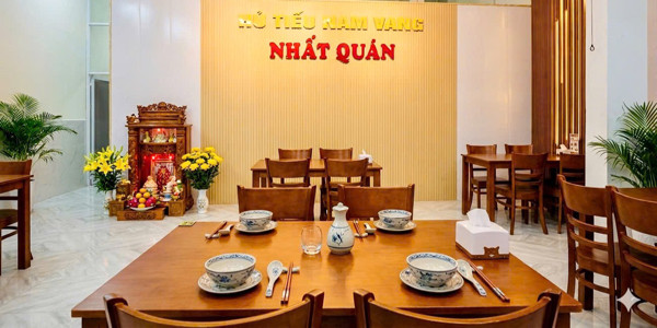 Hủ Tiếu Nam Vang Nhất Quán - Huỳnh Văn Luỹ