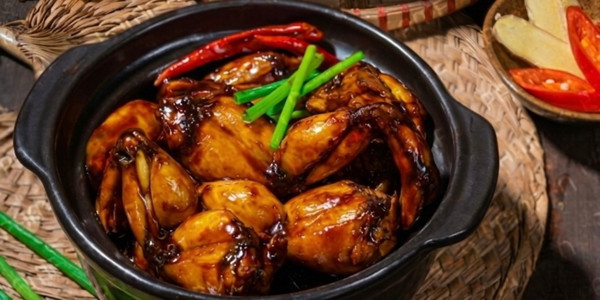 Bếp Chú Gấu Béo - Mì Cay, Cháo Ếch Singapore & Bánh Xèo - Đà Lạt