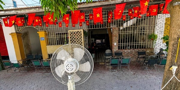 Cafe Wolf - Quán Cafe - 146 Trương Văn Lĩnh