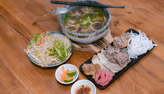 Bún Bò Vĩ Dạ Huế - Lê Văn Phẩm