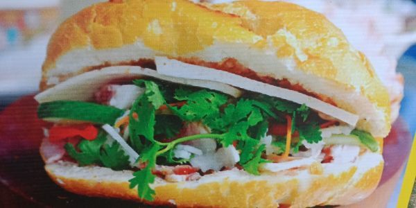 Bánh Mì Cô Út - 435 Thích Quảng Đức