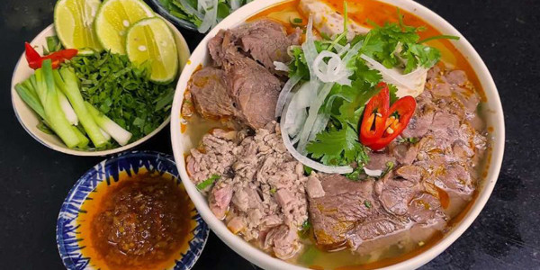 Cháo Lòng & Bánh Hỏi Bình Định - 10 Hoàng Hữu Nam
