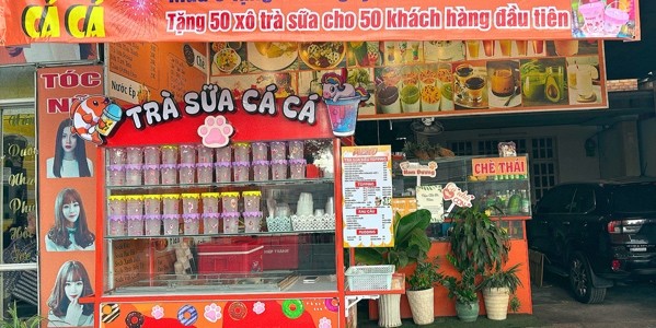 Tiệm Chè Bà Năm - Chè, Trà Sữa & Sinh Tố - 209 Tân Bình