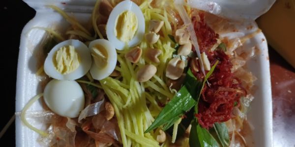 Bánh Mì & Cà Phê CT6
