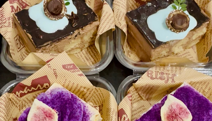 Velvet Tira - Bánh Tiramisu & Matcha Latte - Quang Trung