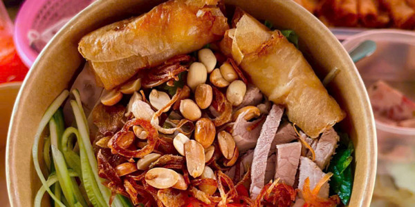 Cơm Chiên Phủ Trứng Tôm Bé By