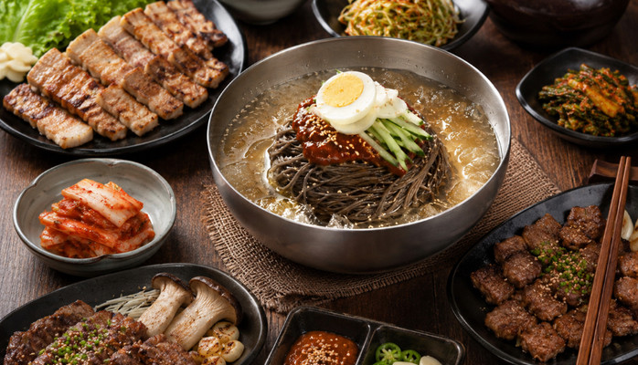 Moon Korean Food - Ẩm Thực Hàn Quốc - 41 Trần Thị Nhượng