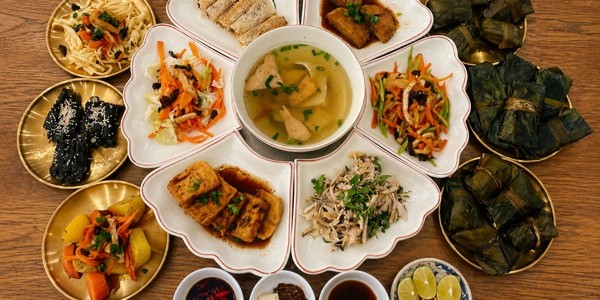 Quán Chay Hồng Nga - 3 Hàn Thuyên