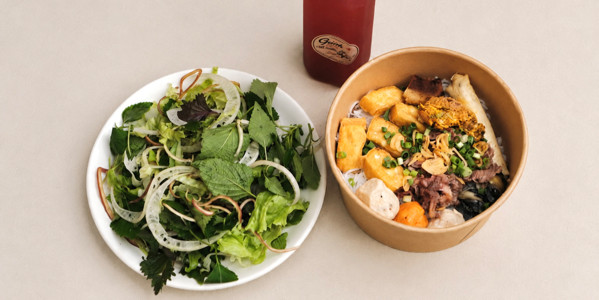 Gánh Riêu Nhà Mình - Bún Riêu, Lẩu riêu & Phở cuốn  - Nguyễn Văn Linh
