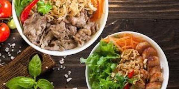 Bún Trộn Obama - Bún Trộn Heo Quay & Bún Trộn Bò Cháy Tỏi